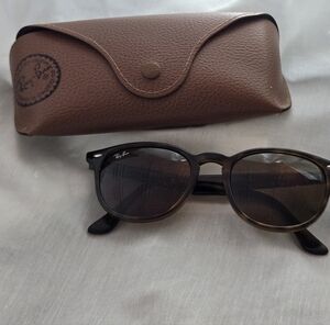 Ray-Ban RB4259 710/73 Tortoiseshell Sunglasses New Authentic Ray-Ban Lenses